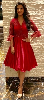 Aishwarya Rajesh feet photo 14