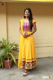 Aishwarya Rajesh feet photo 5