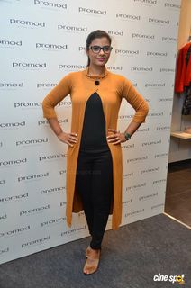 Aishwarya Rajesh feet photo 1