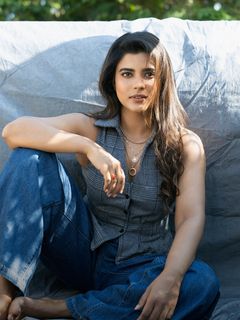 Aishwarya Rajesh feet photo 9