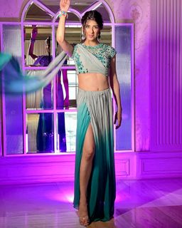 Aishwarya Sakhuja feet photo 6