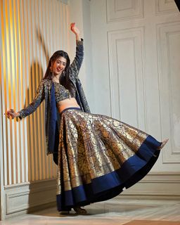 Aishwarya Sakhuja feet photo 7