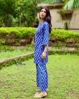 Aishwarya Sakhuja feet photo 3