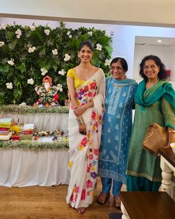 Aishwarya Sakhuja feet photo 11