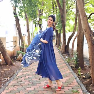 Aishwarya Sakhuja feet photo 4