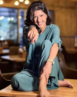 Aishwarya Sakhuja feet photo 17