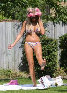 Aisleyne Horgan-Wallace feet photo thumbnail