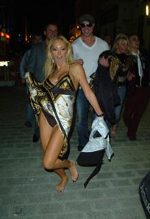 Aisleyne Horgan-Wallace feet photo thumbnail