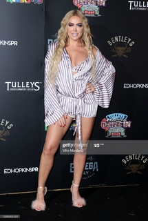 Aisleyne Horgan-Wallace feet photo thumbnail