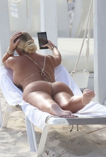 Aisleyne Horgan-Wallace feet photo thumbnail