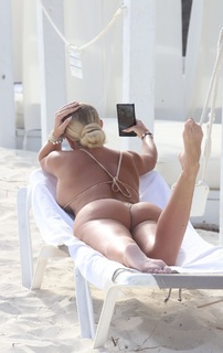 Aisleyne Horgan-Wallace feet photo thumbnail