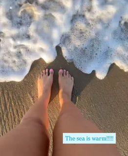 Aisleyne Horgan-Wallace feet photo thumbnail