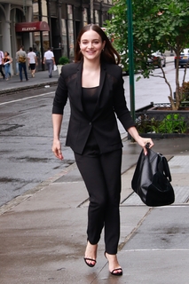 Aisling Franciosi feet photo 14