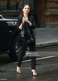 Aisling Franciosi feet photo 15