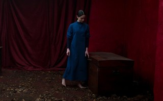 Aisling Franciosi feet photo 1