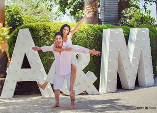 Aislinn Derbez feet photo thumbnail