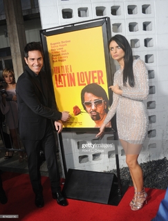 Aislinn Derbez feet photo thumbnail