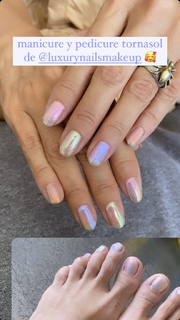 Aislinn Derbez feet photo thumbnail