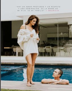 Aislinn Derbez feet photo 2