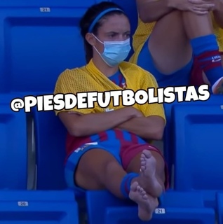 Aitana Bonmatí Conca feet photo thumbnail