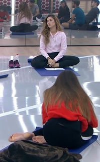 Aitana feet photo thumbnail