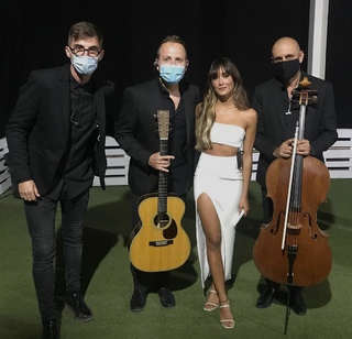 Aitana feet photo thumbnail