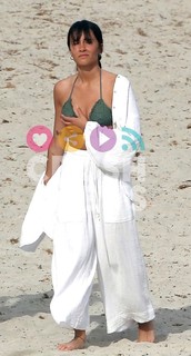 Aitana feet photo thumbnail