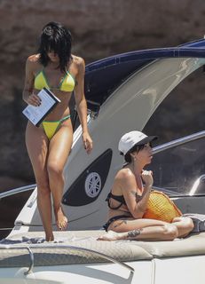 Aitana feet photo thumbnail
