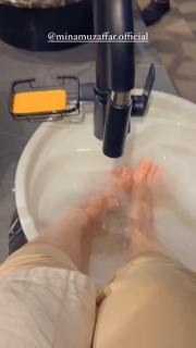 Aiza Awan feet photo 9