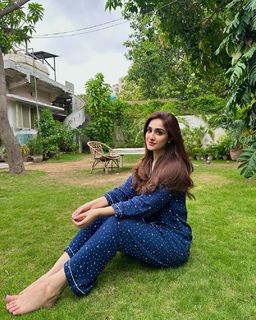 Aiza Awan feet photo 20