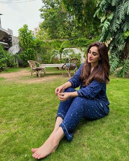 Aiza Awan feet photo 18
