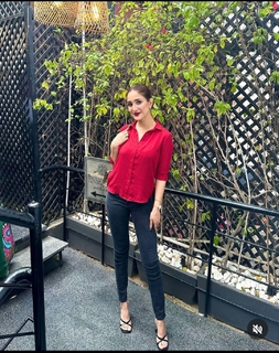 Aiza Awan feet photo 4