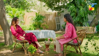 Aiza Awan feet photo 16