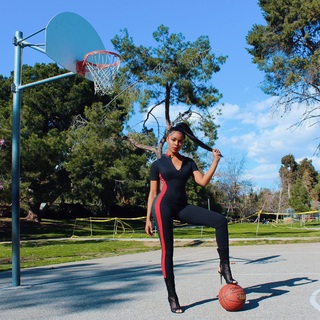 Ajiona Alexus feet photo 8