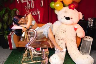 Ajiona Alexus feet photo 11