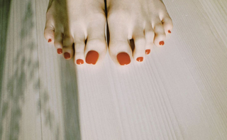 Akane Hotta feet photo 12