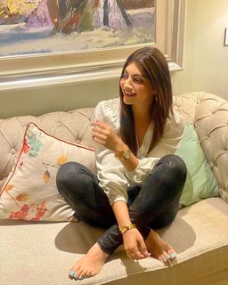 Akanksha Puri feet photo 9