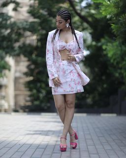 Akanksha Puri feet photo 1