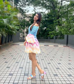 Akanksha Puri feet photo 9