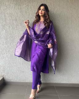 Akanksha Puri feet photo 10