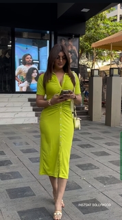 Akanksha Puri feet photo 12