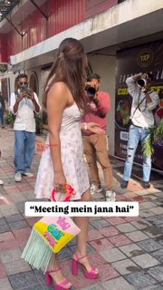 Akanksha Puri feet photo 17