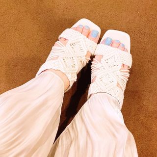 Akari Kitô feet photo thumbnail