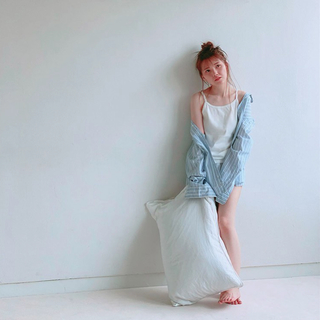 Akari Kitô feet photo thumbnail