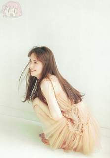 Akari Kitô feet photo thumbnail
