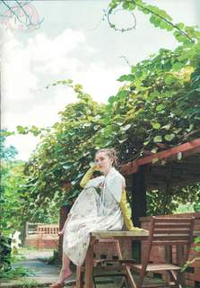Akari Kitô feet photo thumbnail