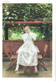 Akari Kitô feet photo thumbnail