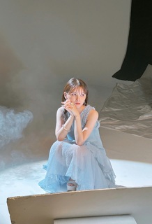 Akari Kitô feet photo thumbnail