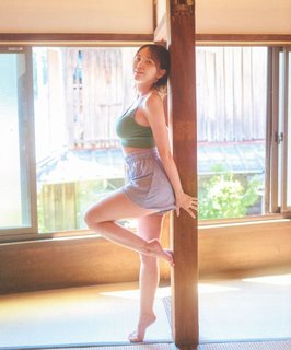 Akari Kitô feet photo thumbnail