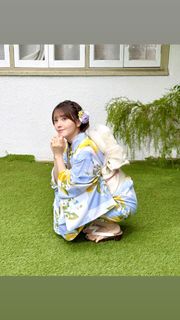 Akari Kitô feet photo thumbnail